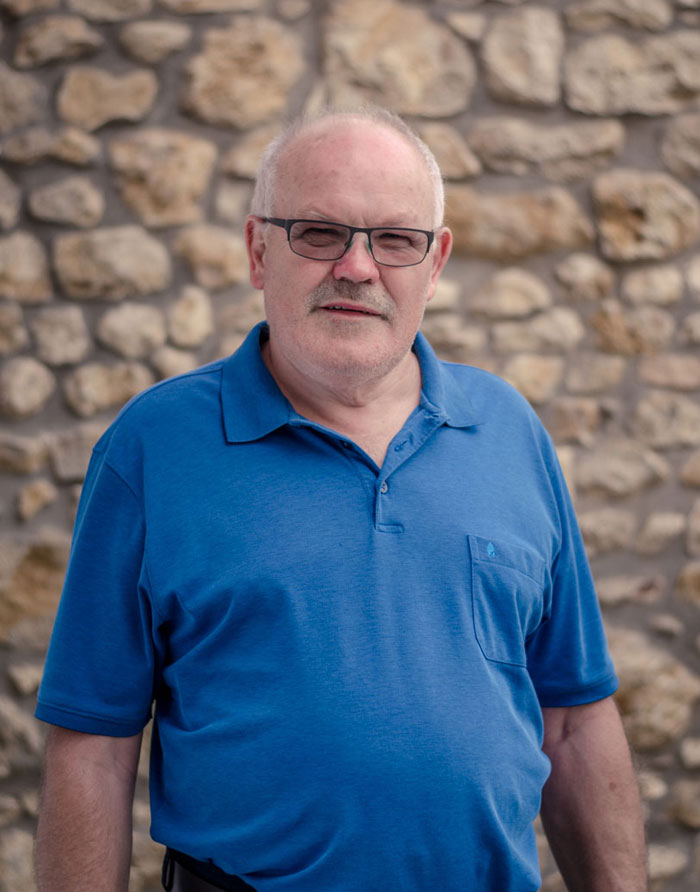 Manfred Leonhardt - Fliesenlegermeister